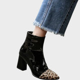 Diva | Botas de Charol con Estampado de Leopardo