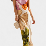 Nuria | Vestido Elegante con Patchwork y Cuello Asimétrico