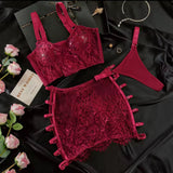 Conjunto De Lencería Amber Rouge Désir Bustier Esculpido Falda Con Recortes Y Braguita A Juego
