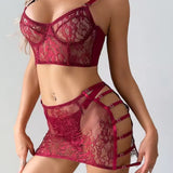 Conjunto De Lencería Amber Rouge Désir Bustier Esculpido Falda Con Recortes Y Braguita A Juego