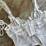 Conjunto de Lencería de Novia Elegante Leyla con Encaje Floral Delicado y Corte Favorecedor