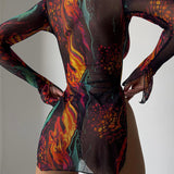 Vestido Elástico Mira Con Motivo Abstracto Corte Ajustado Cuello Alto Ideal Para Eventos Modernos